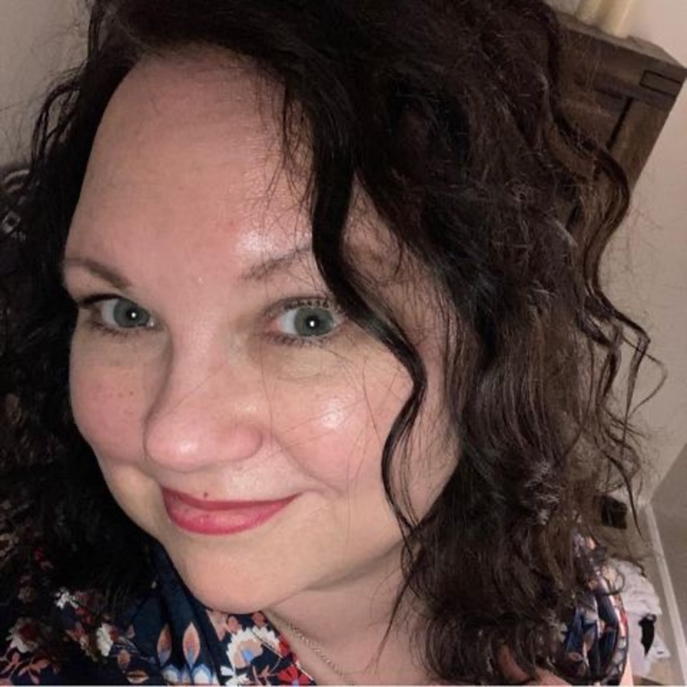 Meet your Posher, Angelica